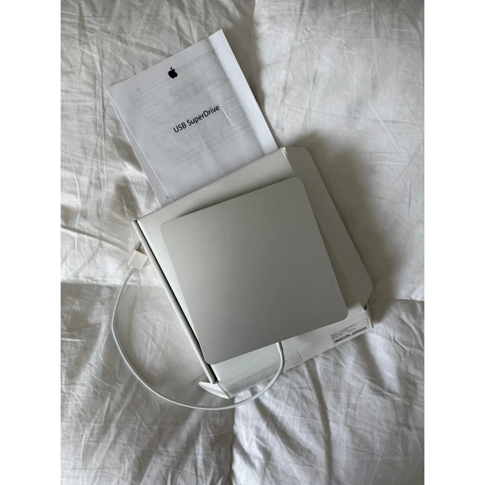 Apple USB SuperDrive External CD DVD Reader Writer Silver EX